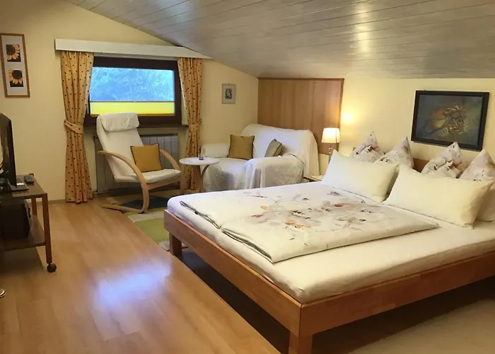 阿尔卑巴赫酒店式公寓 * 里斯奥尔巴赫塔