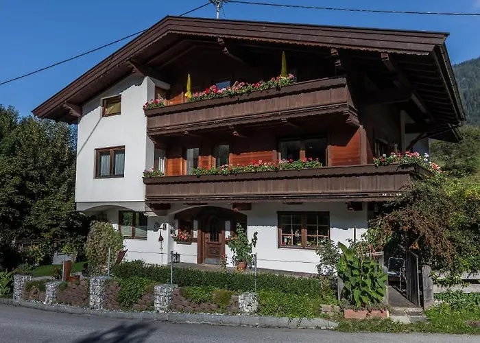 阿尔卑巴赫酒店式公寓 公寓 *